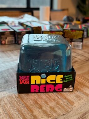 Blue Nice Berg NeeDoh